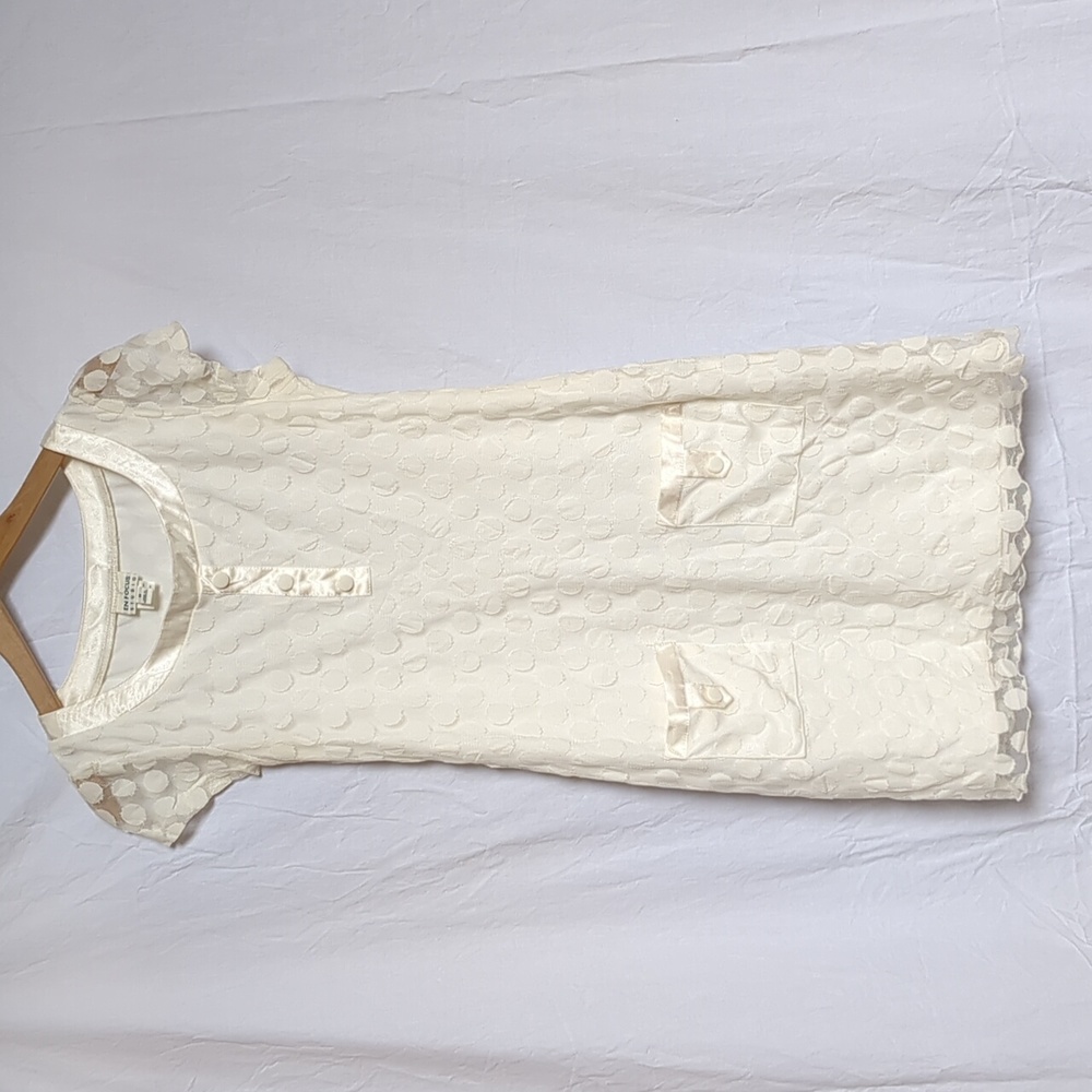En focus studio dress lined polka dot cream ivory overlay size 8
